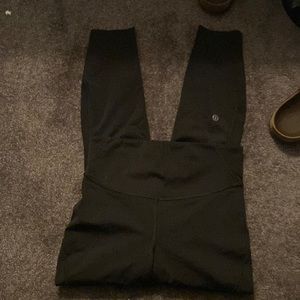 Black base pace lululemon running tight